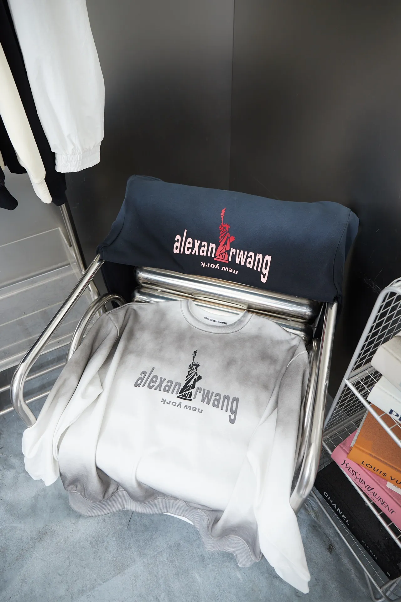 Alexanderawng 24SS New Arrival ：Black/White Size：S M L XL